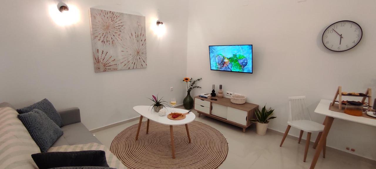 Ezith Luxury Apartments Heraklion  ภายนอก รูปภาพ