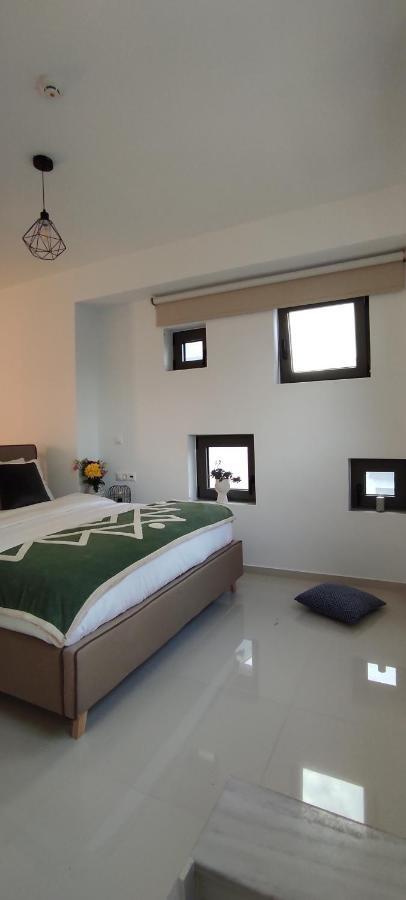 Ezith Luxury Apartments Heraklion  ภายนอก รูปภาพ