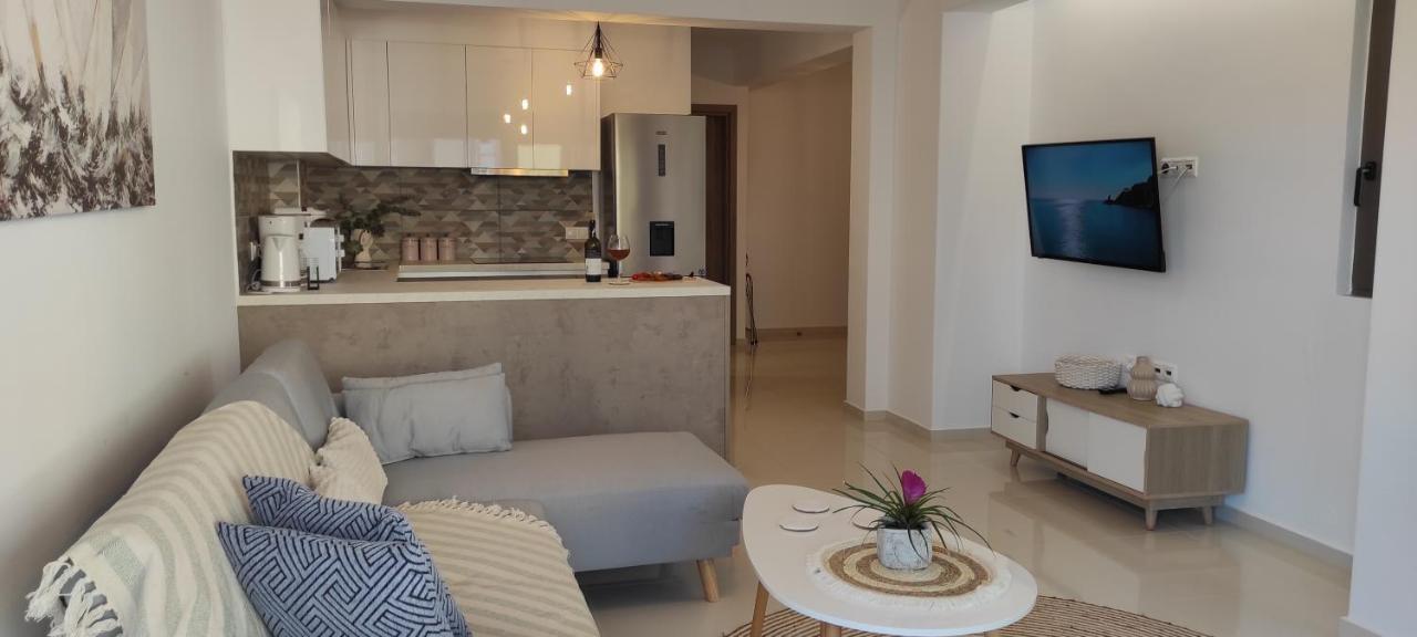 Ezith Luxury Apartments Heraklion  ภายนอก รูปภาพ
